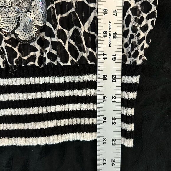 90s Y2K Black White VNeck Elastic Top Semi-sheer Sequin Animal Print Whimsy Goth - Picture 9 of 10